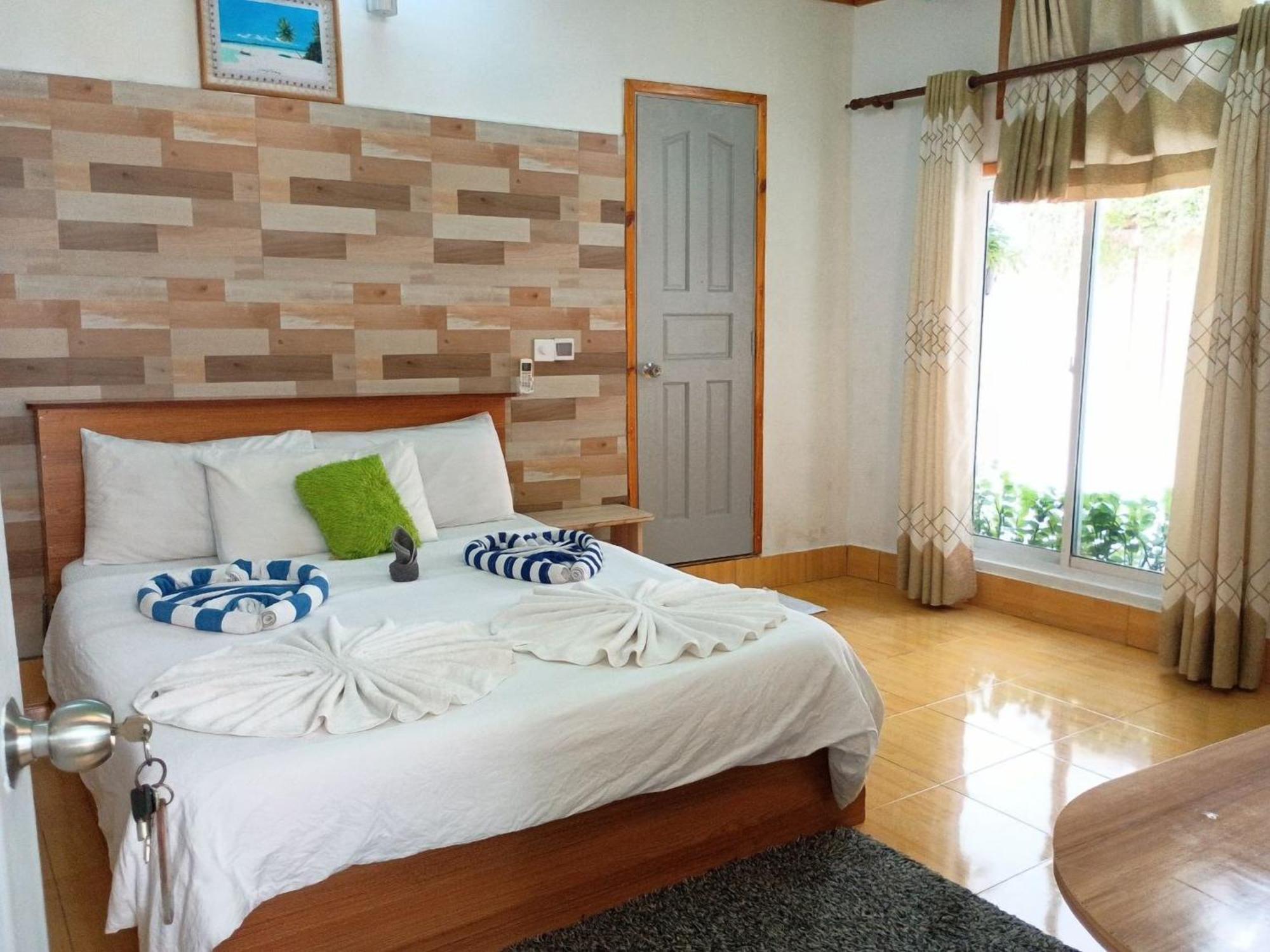 Olhumathi View Inn Ukulhas Island Exterior photo